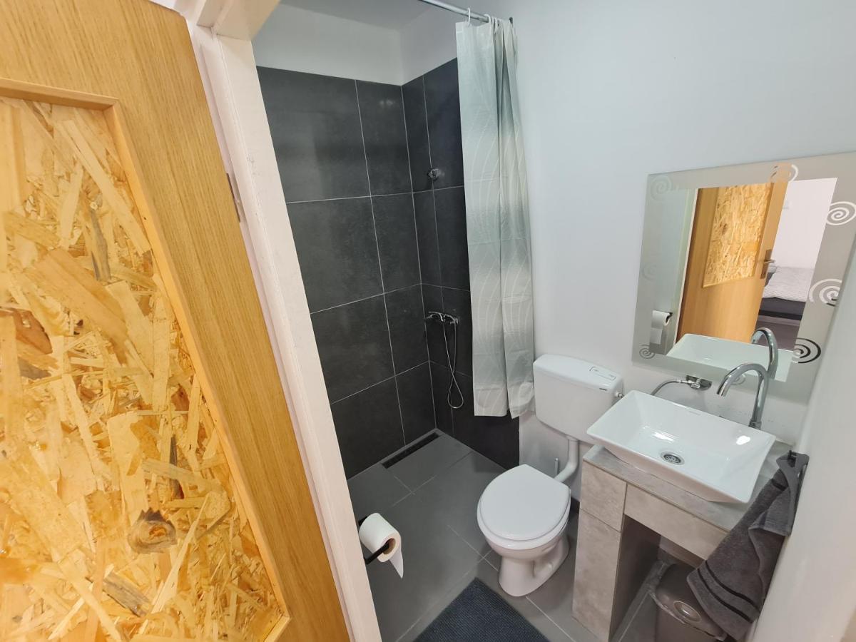Budget Apartment Lelo Center1 Osijek Exterior photo